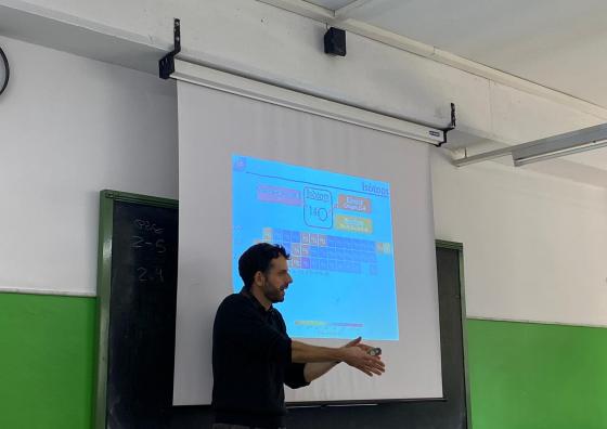Toc-toc: Arnau Rios, «El quiz dels isòtops: un concurs de física nuclear» - Institut Vinyes Velles (Montornès del Vallès)